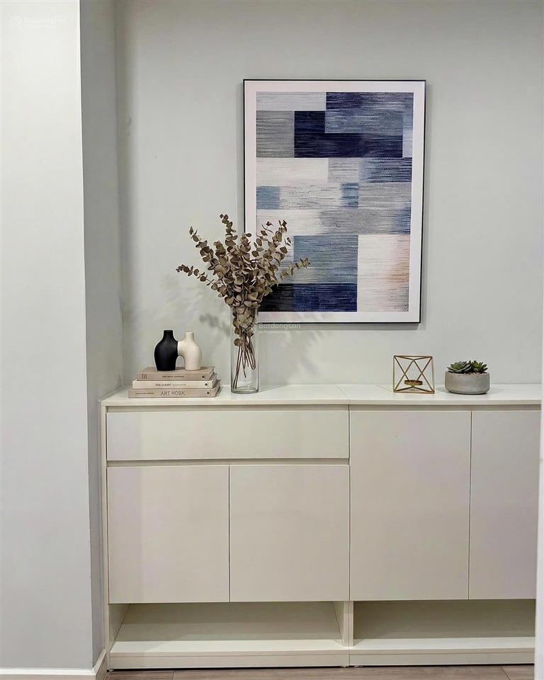 Cho thuê căn hộ brg diamond 25 lê văn lương. 104m2, 3pn, full đồ. giá 25.5tr/tháng. căn 04 tầng cao