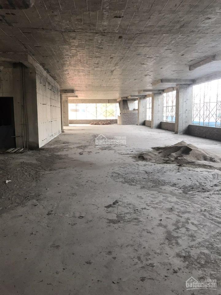 Bán sàn văn phòng liễu giai tower, diện tích 1300m2. giá 80tr/m2. có sổ đỏ. sàn thông