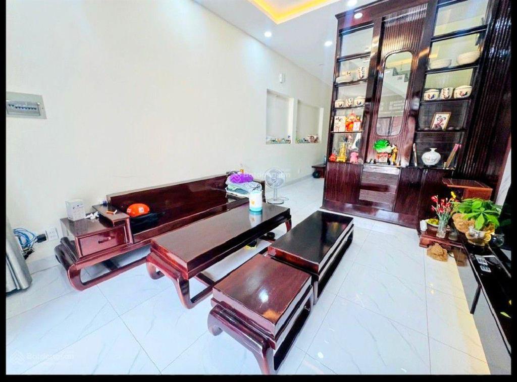 Bán nhà tại ngô chí quốc, 5,5 tỷ, 61m2, giá siêu hời hot!
