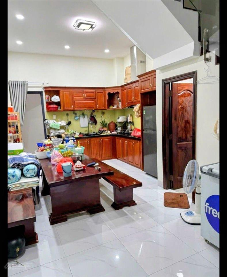 Bán nhà tại ngô chí quốc, 5,5 tỷ, 61m2, giá siêu hời hot!