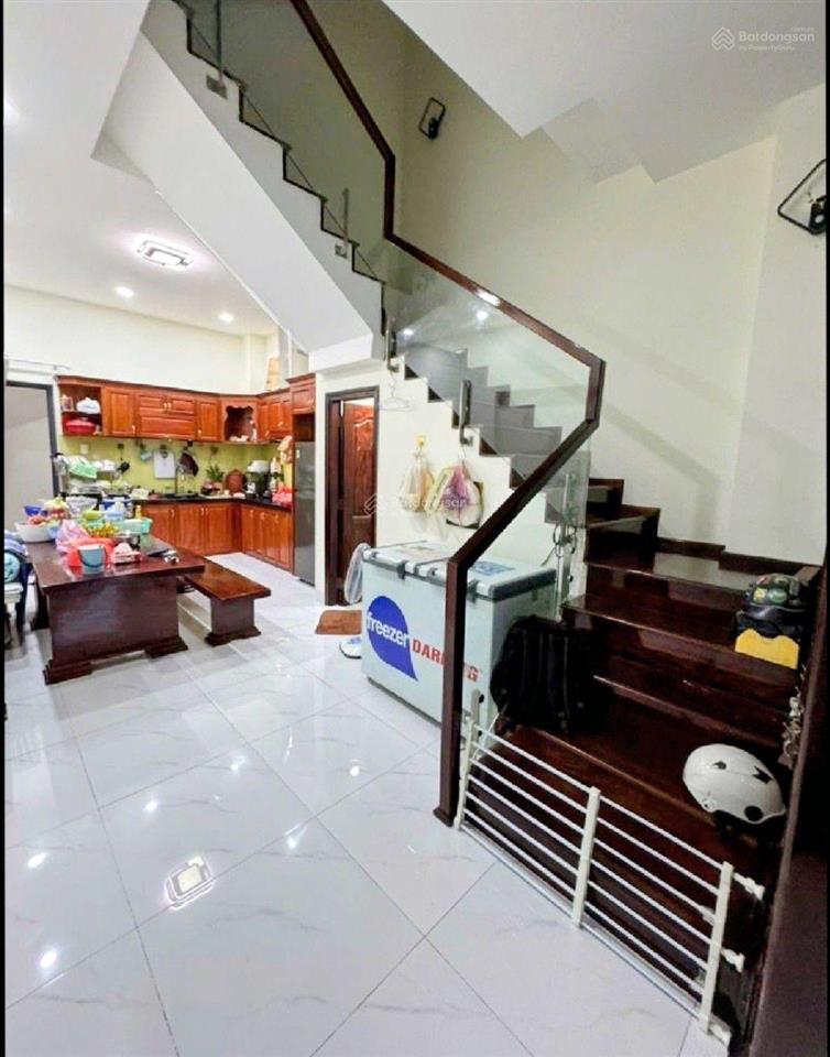 Bán nhà tại ngô chí quốc, 5,5 tỷ, 61m2, giá siêu hời hot!