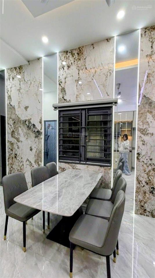 Bán nhà tại lê hồng phong, 5,5 tỷ, 64m2, view đẹp, 3 tầng siêu hot