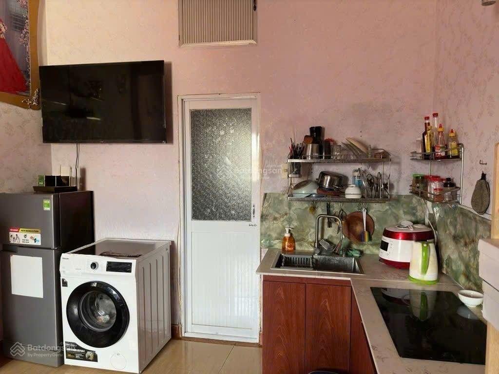 Chính chủ bán căn nhà 4,5 x 12,5 chỉ 6,8 đồng, dường võ thị nhờ, gần phú mỹ hưng, quận 7.