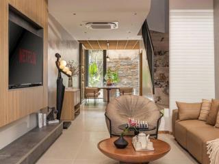 Homestay sát biển mỹ khê có hồ bơi
dòng tiền 40tr/ tháng