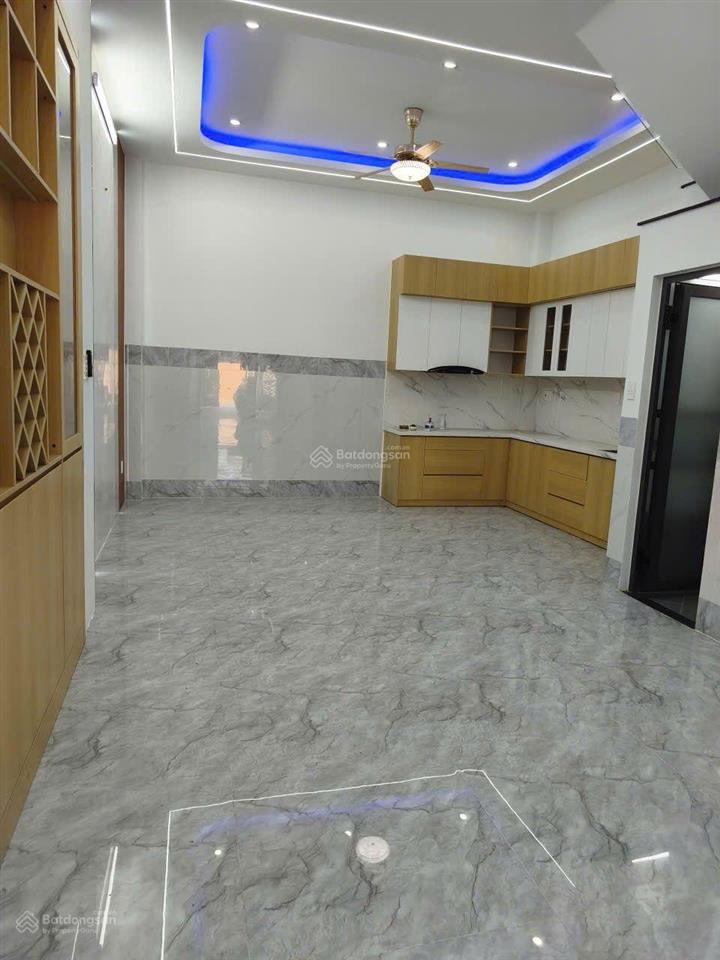 Hiếm! nhà 4 tầng đường 6m quy hoạch 20m chỉ 6.99 tỷ