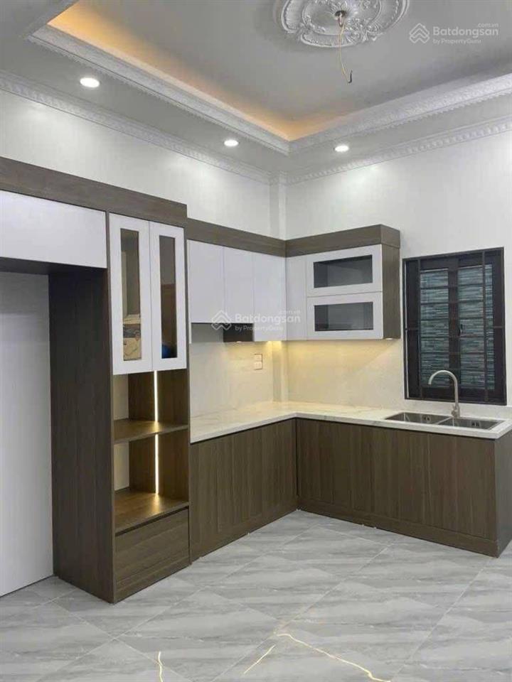 Mỹ thái hồng vân, giáp tái định cư đông mỹ. nhà mới 4 tầng giá chỉ 5.69 tỷ