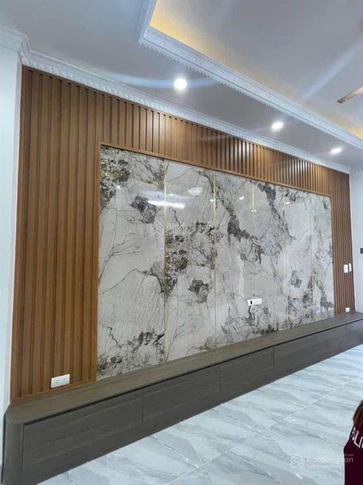 Mỹ thái hồng vân, giáp tái định cư đông mỹ. nhà mới 4 tầng giá chỉ 5.69 tỷ