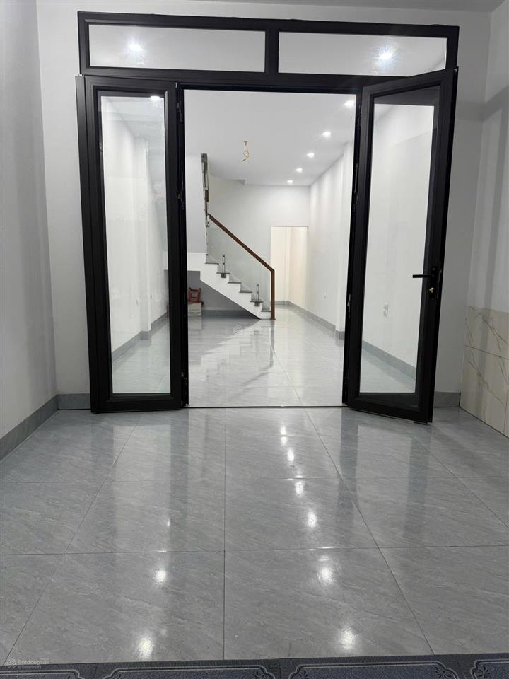 Ngõ xuân thọ, đông mỹ nam phù, 50m giá hơn 5 tỷ nhà sẵn 2 tầng, thiết kế gồm 3 phòng ngủ,