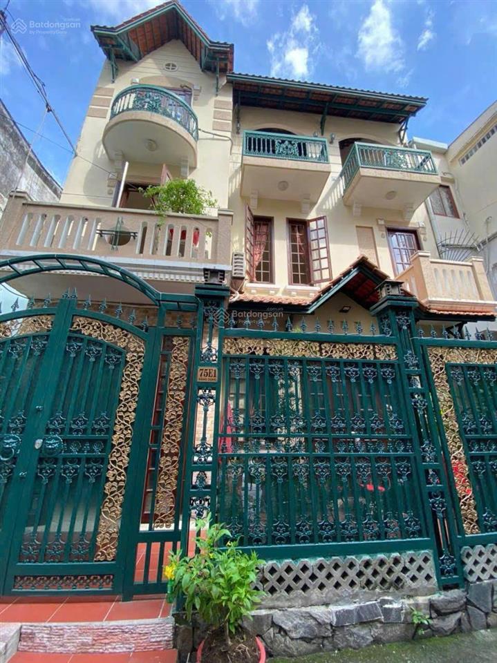 Cho thuê biệt thự mini ngang 8m, dt sàn 124m2  phường tân định, khu trung tâm quận 1