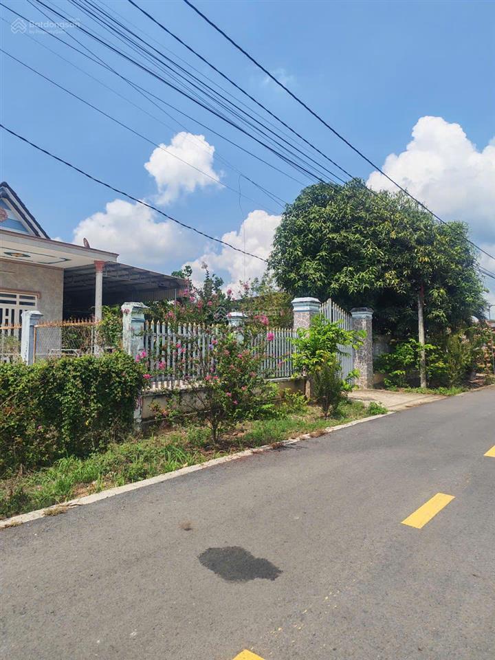 Hàng ngộp giá tốt  chỉ 550 triệu sở hữu ngay 250m đất phú giáo
