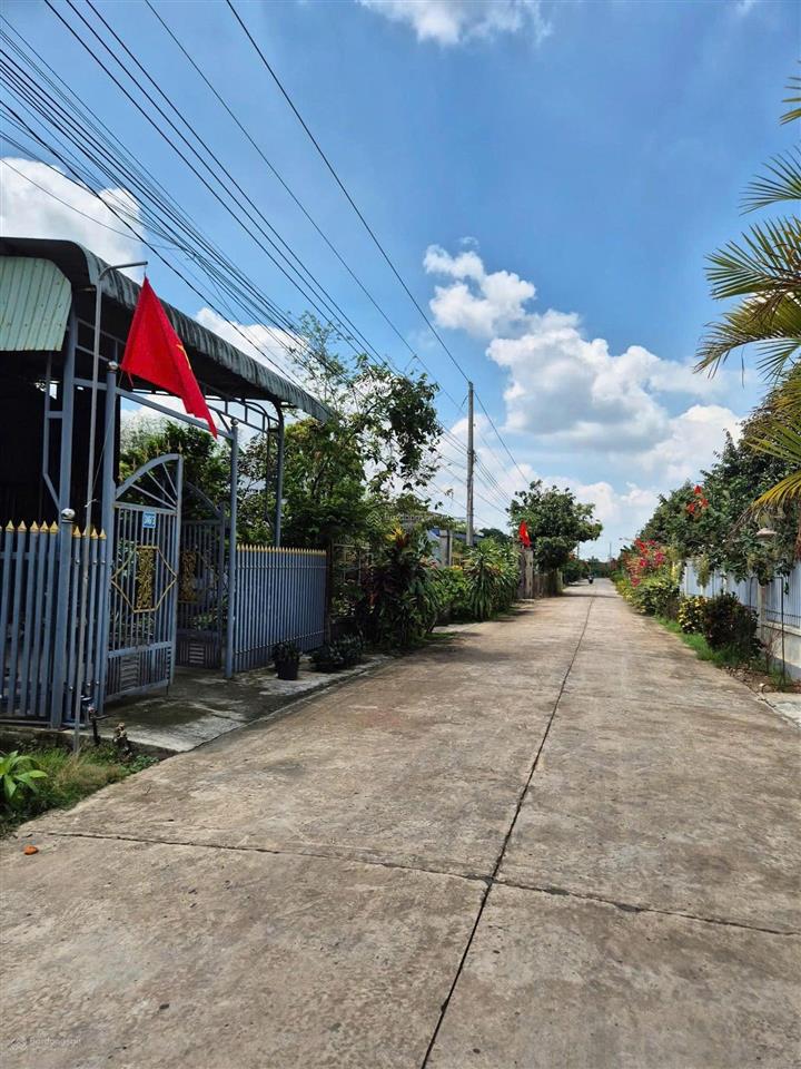 Đất bình dương 550 triệu sở hữu ngay 300m2 đất vườn mít, sổ riêng
