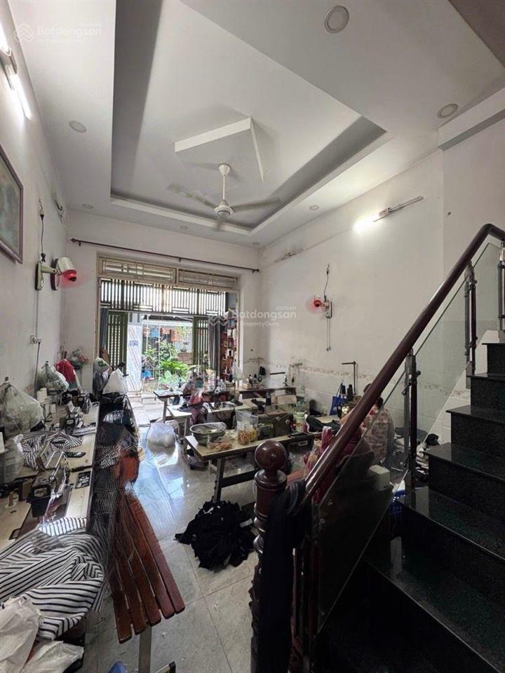 Một bên aeon tân phú  3 tầng trục đường chính lê trọng tấn 5.x nhỏ xíu  nhà mới đẹp