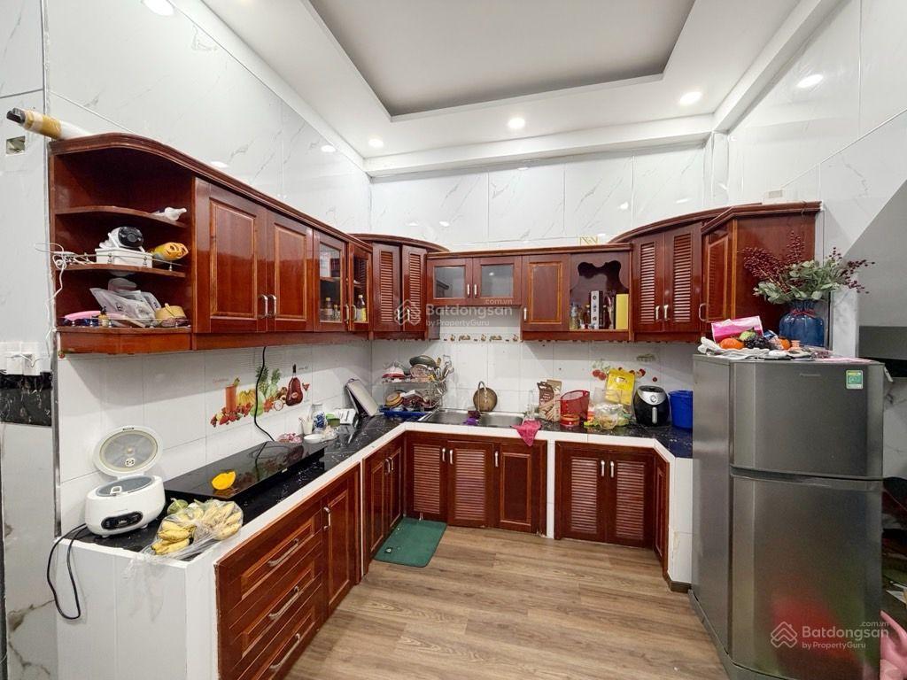 Vườn lài, lũy bán bích , tiện ích xung quanh, hẻm oto thông 48m2 2 tầng nhà mới xách vali vào ở