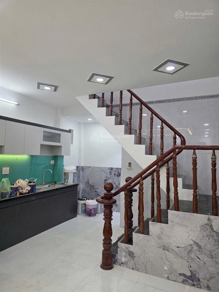 Tài chính nhỉnh 3t anh chị sở hữu ngay 1 căn nhà ngay aeon tân phú 2 tầng