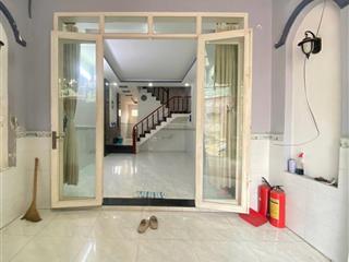 Ngay khu nhà nổi tiếng chợ vải tân phú ít nhà bán  56m2 đường oto 7t 0917**514**739 hiên