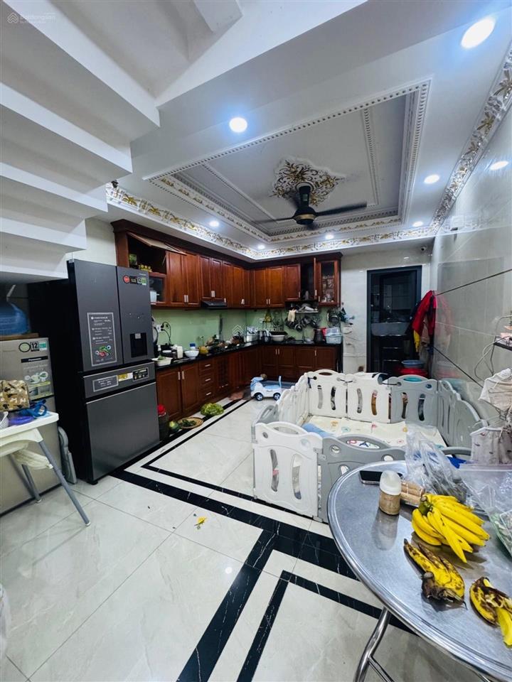 Khu phân lô cao cấp 1 bước qua aeon tân phú  6 tầng mới đẹp  7.xt  full nội thất