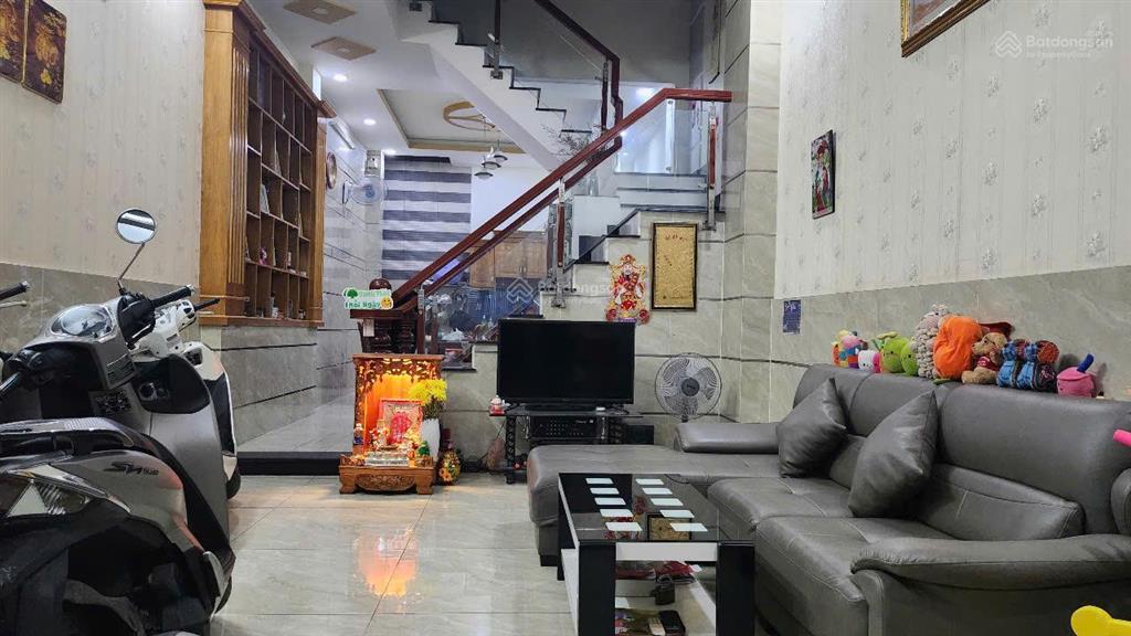 Ngay trục đường nguyễn thị tú, lê trọng tấn  đường xe tải  4 tầng  5,3t
