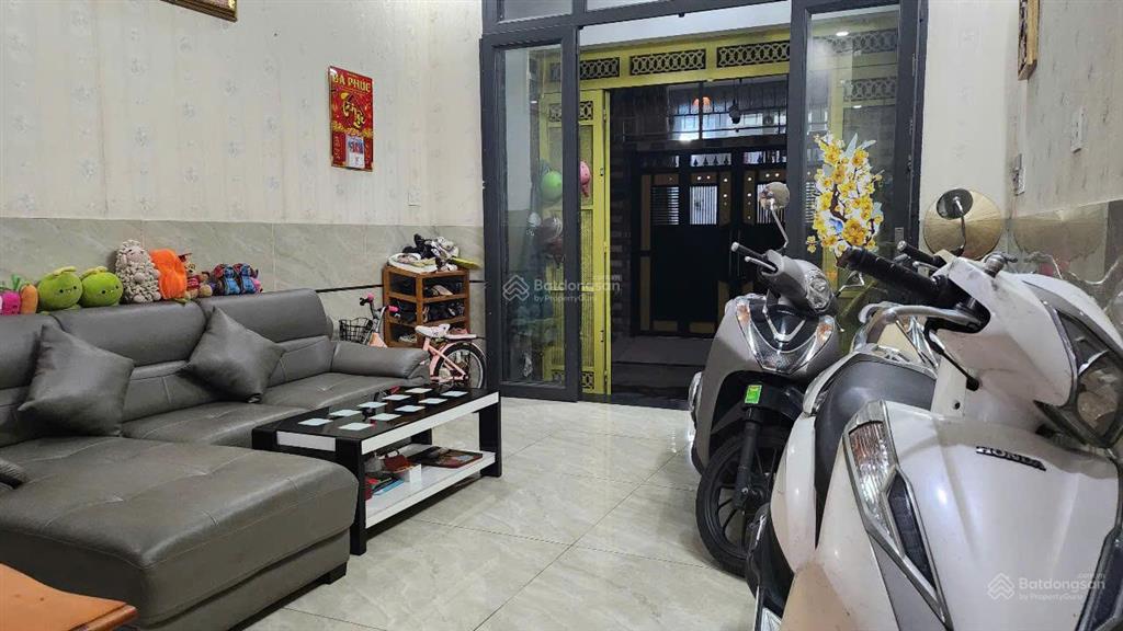 Ngay trục đường nguyễn thị tú, lê trọng tấn  đường xe tải  4 tầng  5,3t