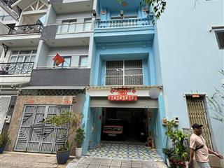 Ngay khu nhà cao cấp của tô hiệu  tân phú 5 tầng 12.xt 0906**14**0207 hiên