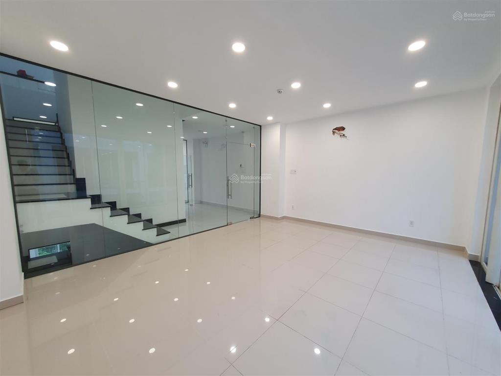 Bán nhanh shophouse sala  căn góc 5 tầng nổi + 1 hầm dtsd đến 537m2