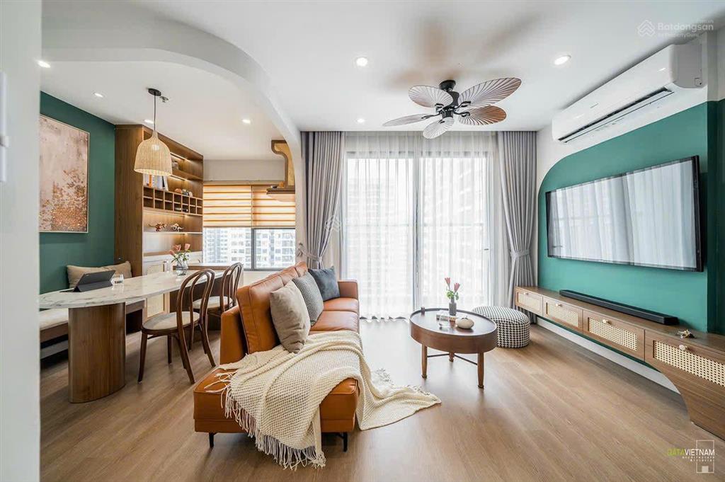 Chính chủ bán nhanh căn 2 ngủ, 2vs + 1 tòa s3 dt 63.4m2 giá 4,8 tỷ bao phí (giá chuẩn)