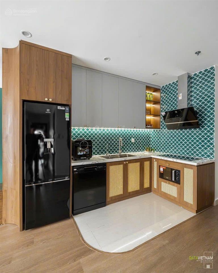 Chính chủ bán nhanh căn 2 ngủ, 2vs + 1 tòa s3 dt 63.4m2 giá 4,8 tỷ bao phí (giá chuẩn)