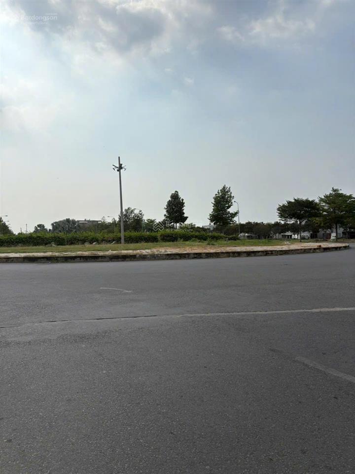 Bán đất nền dự án long hội city, 2 tỷ 450 triệu, 100m2, trung tâm bến lức, long an