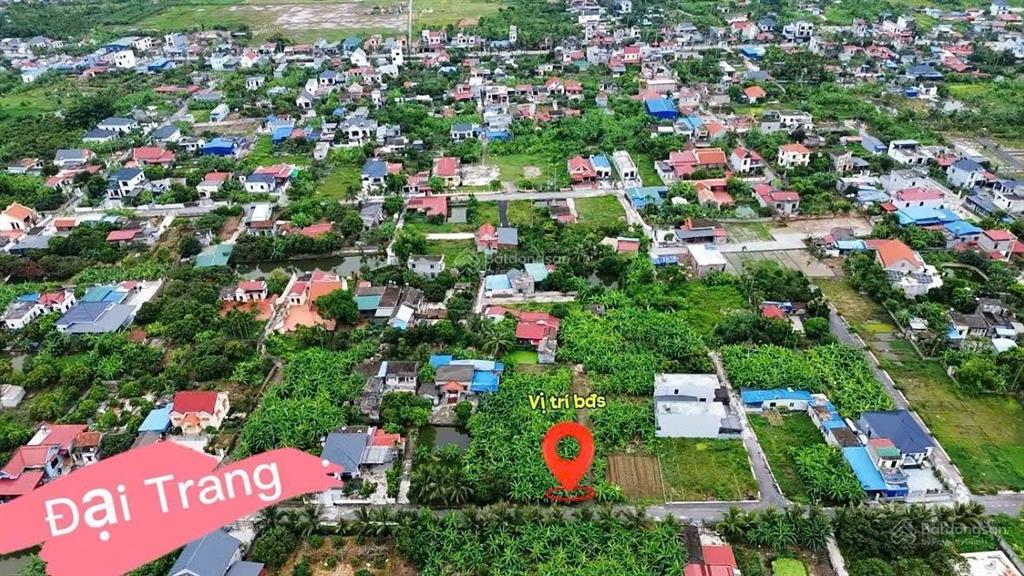 Lô góc giá sốc trục thôn đường nhựa đại trang  chỉ nhô 1 tỷ vị trí đẹp tại đại trang