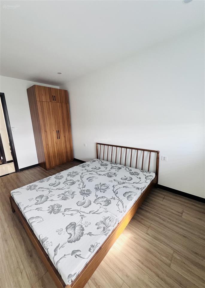 Chính chủ cho thuê căn 2pn sky view đầy đủ nội thất