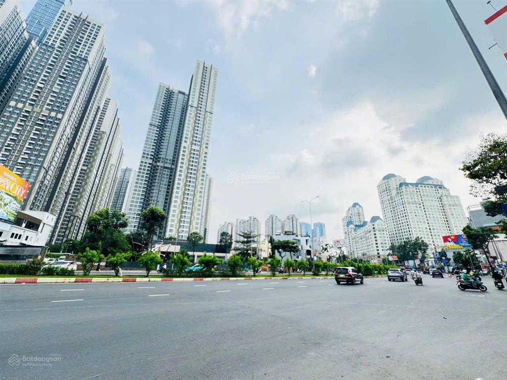 Cực hiếm! đất mặt tiền nguyễn hữu cảnh  đã có gpxd hầm + 8 tầng  ngang 7.8m hiếm  60 tỷ