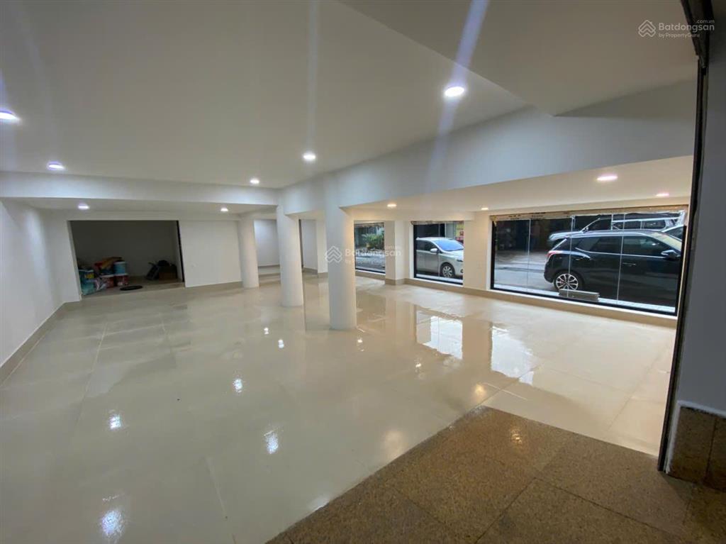 Siêu hiếm góc 2mt toà nhà mới, đẹp, sang trọng ngay hutech 8m * 20m1 3 tầng hđt 80tr/th giá cực tốt