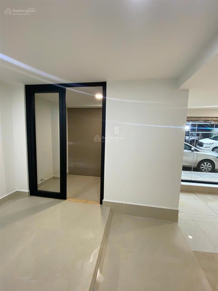 Siêu hiếm góc 2mt toà nhà mới, đẹp, sang trọng ngay hutech 8m * 20m1 3 tầng hđt 80tr/th giá cực tốt