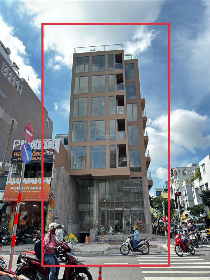 Siêu khan hiếm  siêu vị trí  hơn 1000m2 sàn  kế quận 1  góc 2 mặt tiền 30m giảm giá 20 tỷ