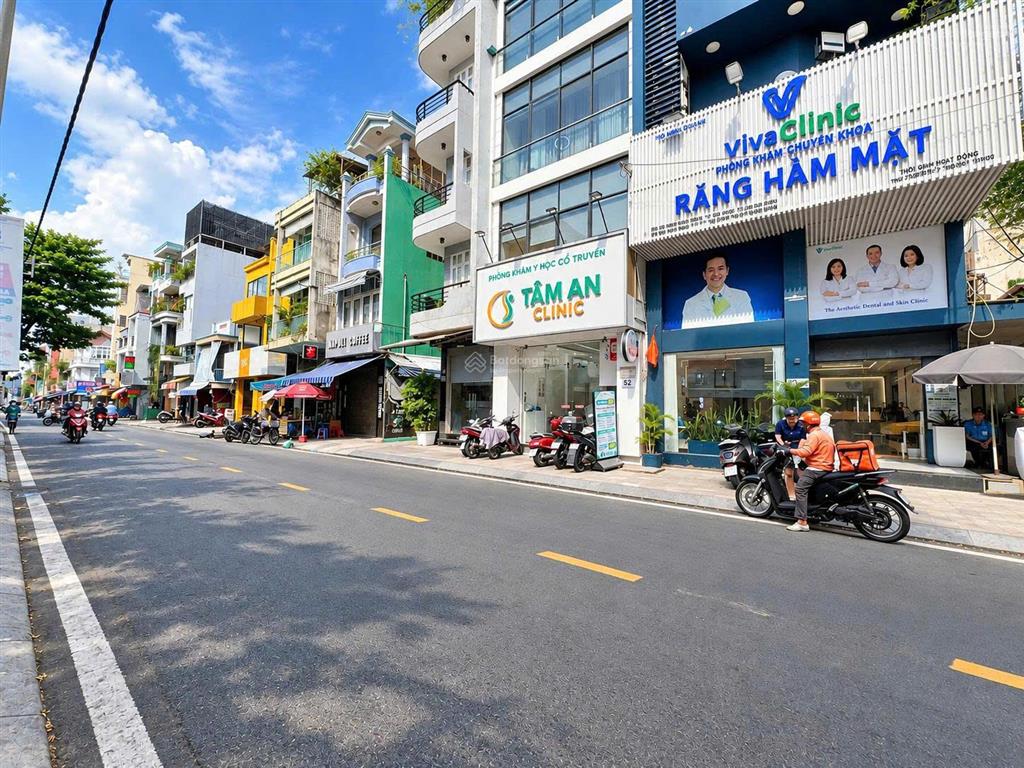 Ngộp banks giá giảm chào 50% nhà phố quận 1  hđt 65tr/tháng  dt 48,6m giá thỏa thuận