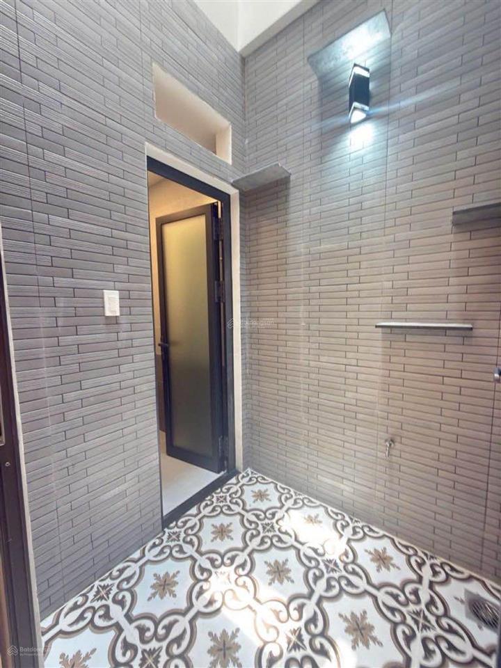 Bán np tại phan huy thực, 15 tỷ, 73m2, 4pn, 4wc, mặt tiền cực chất