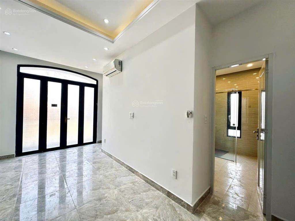 Siêu vị trí ngay đh văn lang. đặng thùy trâmbình lợi. p13. bình thạnh(4.5x17m) nhà đẹp nhỉnh 12 tỷ