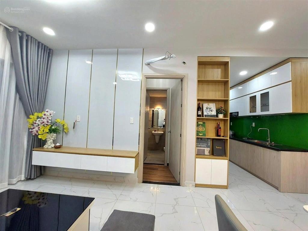 Nhà mới ở liền căn 2pn full nội thất 7tr tại charm city dĩ an