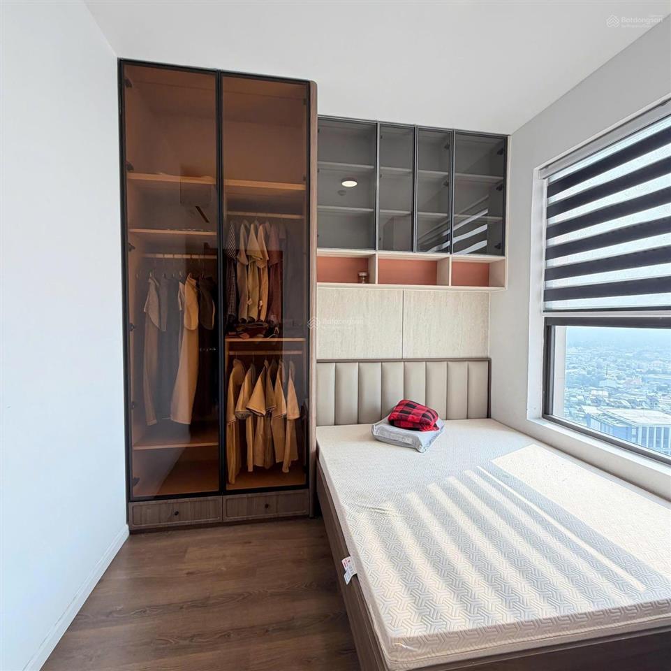 Ở ngay căn 2pn 12tr/th full nội thất xịn, mới tại opal skyline thuận an