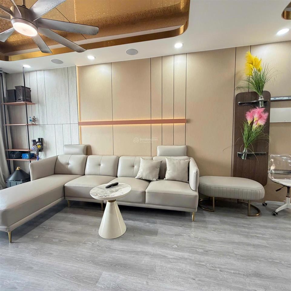 Ở ngay căn 2pn 12tr/th full nội thất xịn, mới tại opal skyline thuận an