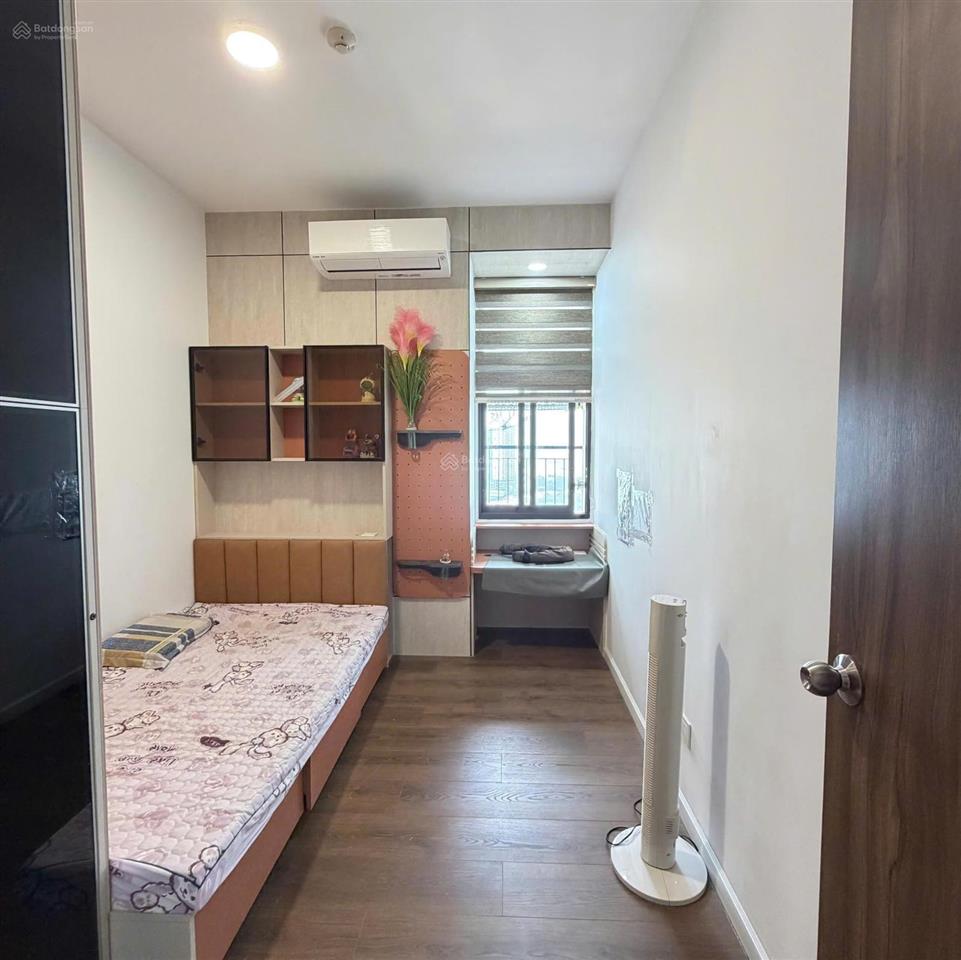 Ở ngay căn 2pn 12tr/th full nội thất xịn, mới tại opal skyline thuận an