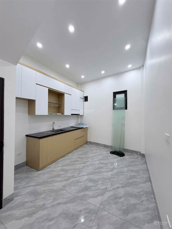 Minh khai tt hai bà trưng, dân xây độc lập, full nội thất, 2 mặt thoáng 4tầng 4ngủ