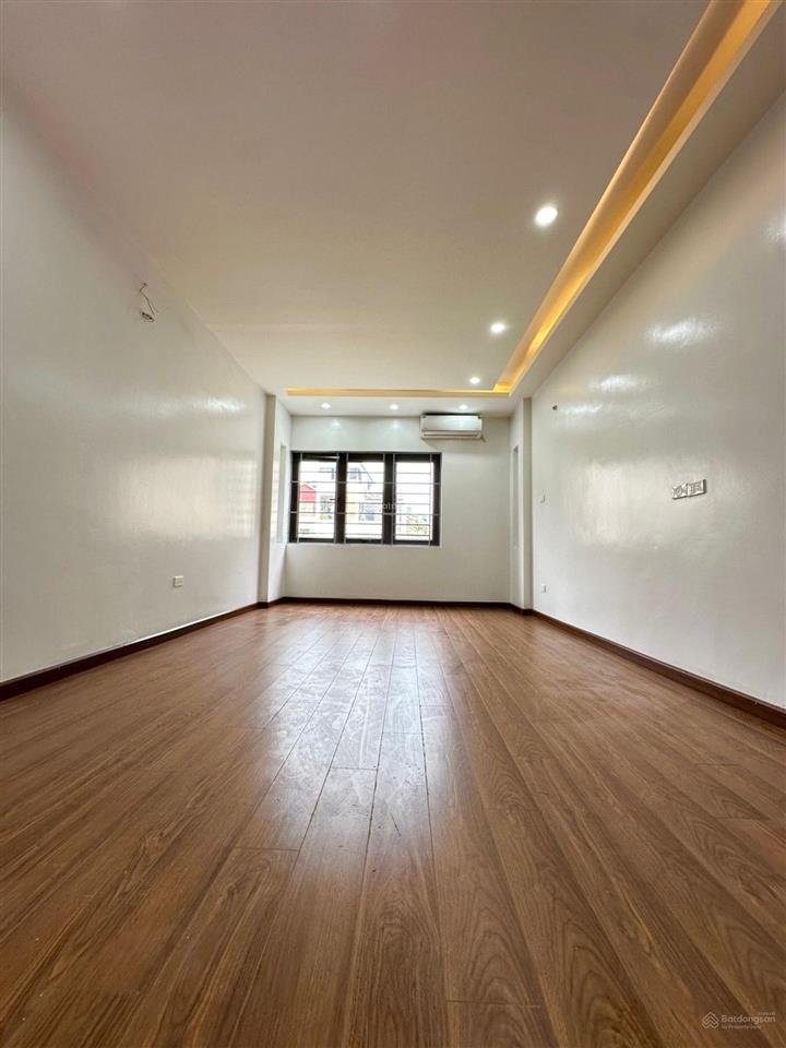 Tt hoàng mai gần hồ đền lừ 35m2 5tầng chỉ 8,45tỷ 2mặt thoáng dân xây chắc chắn