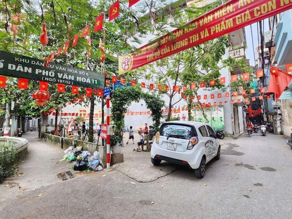 Bán nhà tt hoàng mai ngay hồ đền lừ, nhà đẹp dân xây, ô tô nhỏ lùi cửa. full nội thất chỉ 7,85 tỷ