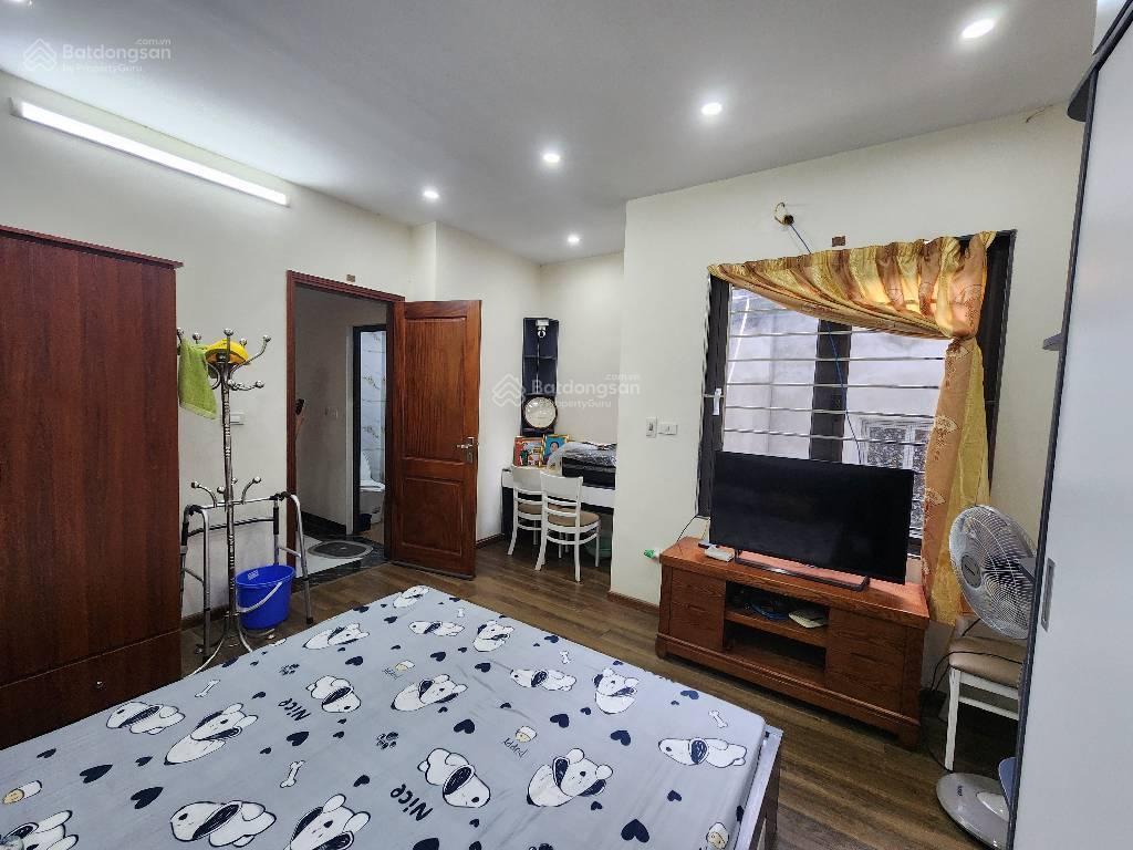 Bán nhà tt hoàng mai ngay hồ đền lừ, nhà đẹp dân xây, ô tô nhỏ lùi cửa. full nội thất chỉ 7,85 tỷ