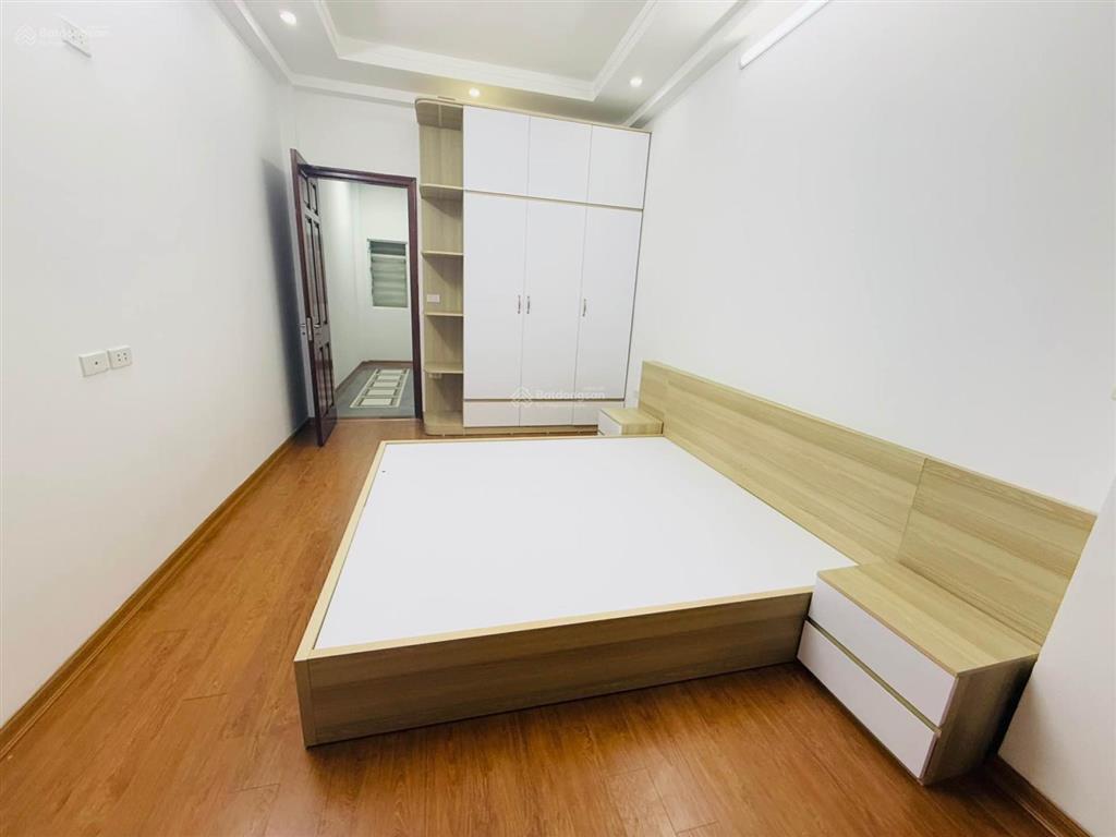 Bán nhà nguyễn đức cảnh  hoàng mai, dây xây kcbt chắc chắn, full nội thất dt 42m chỉ 8,2tỷ (ctl)