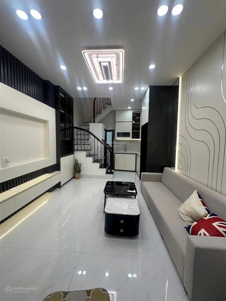 Bán nhà minh khai tt hai bà trưng 5 tầng full nội thất mới keng chỉ 5,69 tỷ