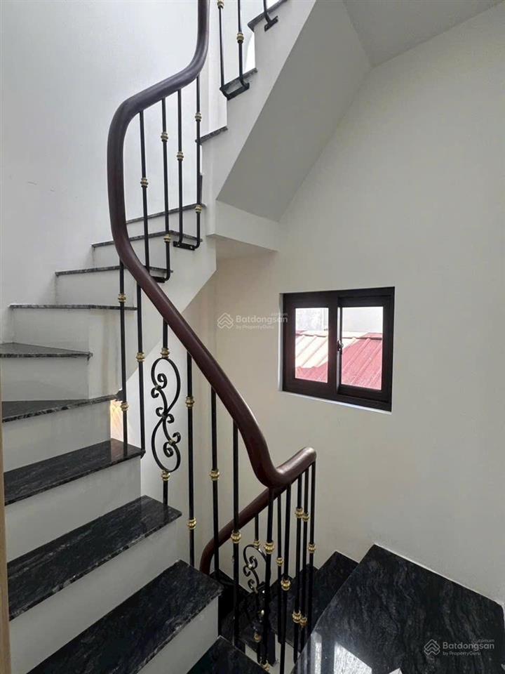 Bán nhà minh khai tt hai bà trưng 5 tầng full nội thất mới keng chỉ 5,69 tỷ