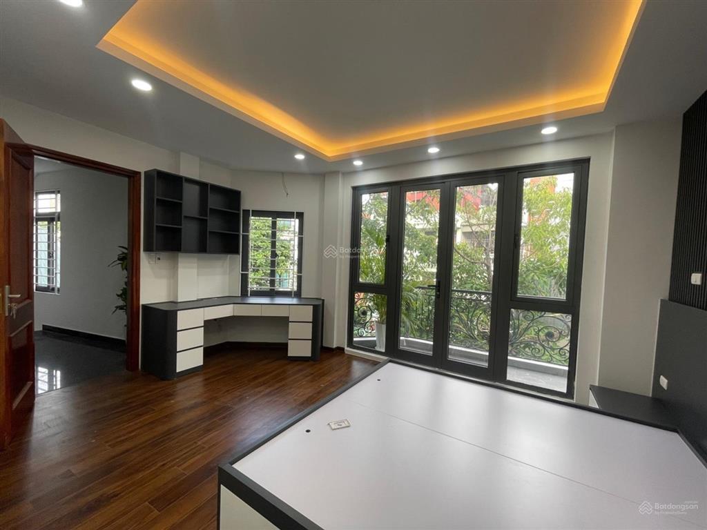 Bán nhà hồ đền lừ biệt thự sân vườn, 5 tầng thang máy xây mới độc lập 55m² chỉ 11,45tỷ