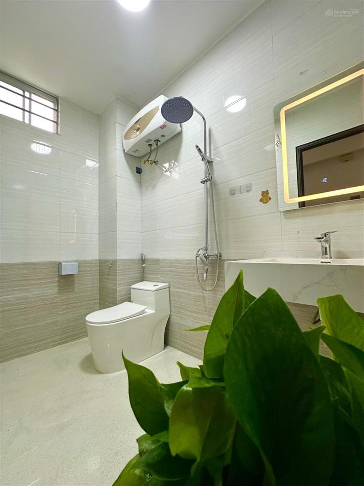 Bán nhà mới đẹp 5tầng 2mặt thoáng 34m2 chỉ 7,9tỷ (ctl), gần chung cư felix hồ đền lừ, hoàng mai