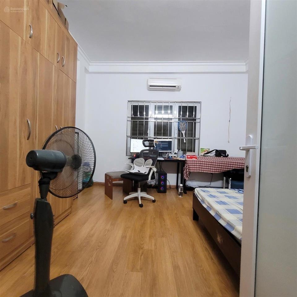 Bán nhà đẹp tân mai, ngõ thông tứ phía 49m2 x 4tầng 4ngủ chỉ 9,3tỷ có thương lượng